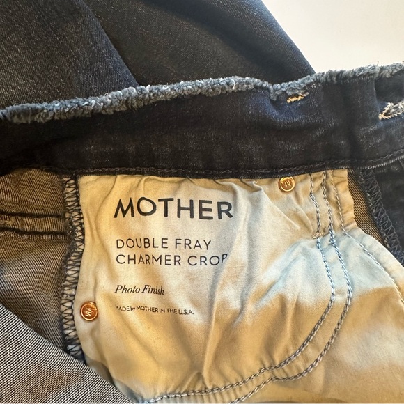 MOTHER Double Fray Charmer Crop Jeans Size 25. - Picture 5 of 13